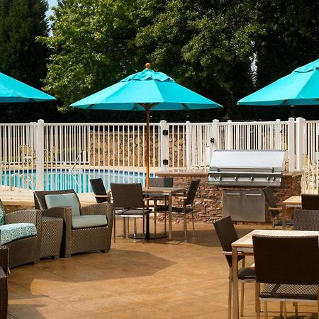 Residence Inn By Marriott Atlanta Cumberland/Galleria Смирна Екстериор снимка