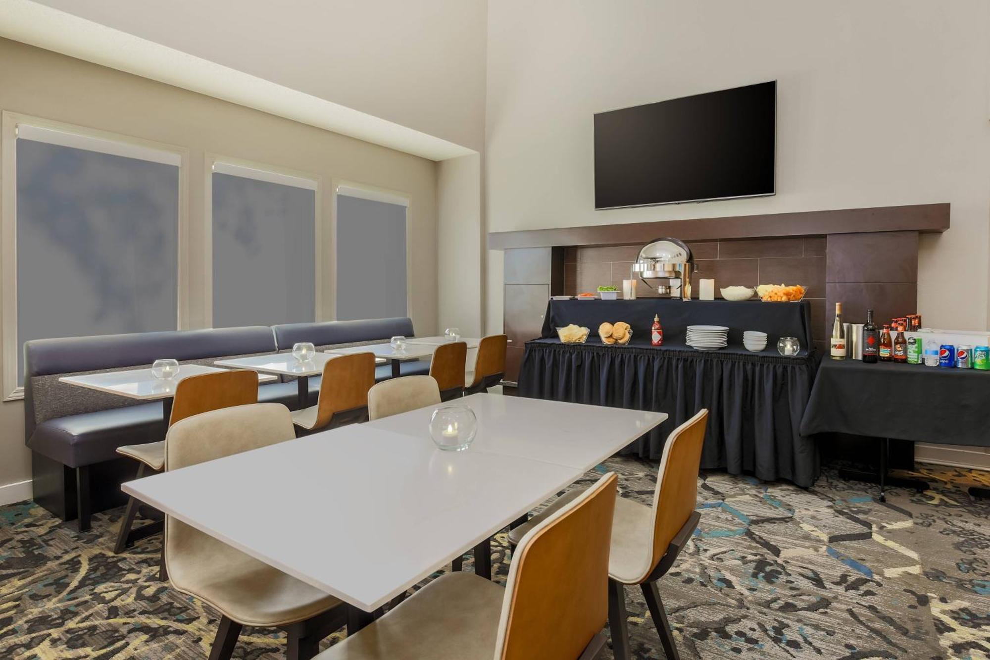Residence Inn By Marriott Atlanta Cumberland/Galleria Смирна Екстериор снимка