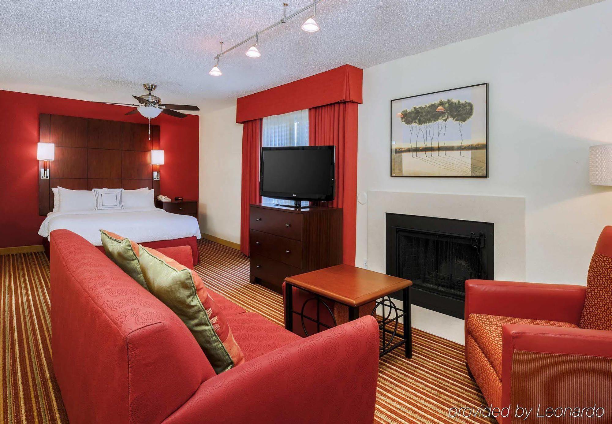 Residence Inn By Marriott Atlanta Cumberland/Galleria Смирна Екстериор снимка